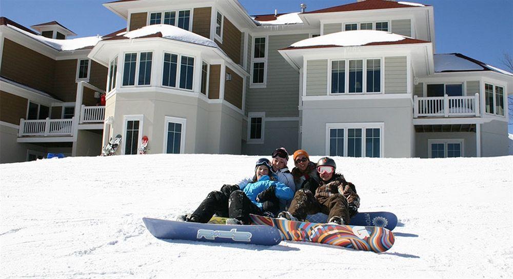 Crystal Mountain 3*