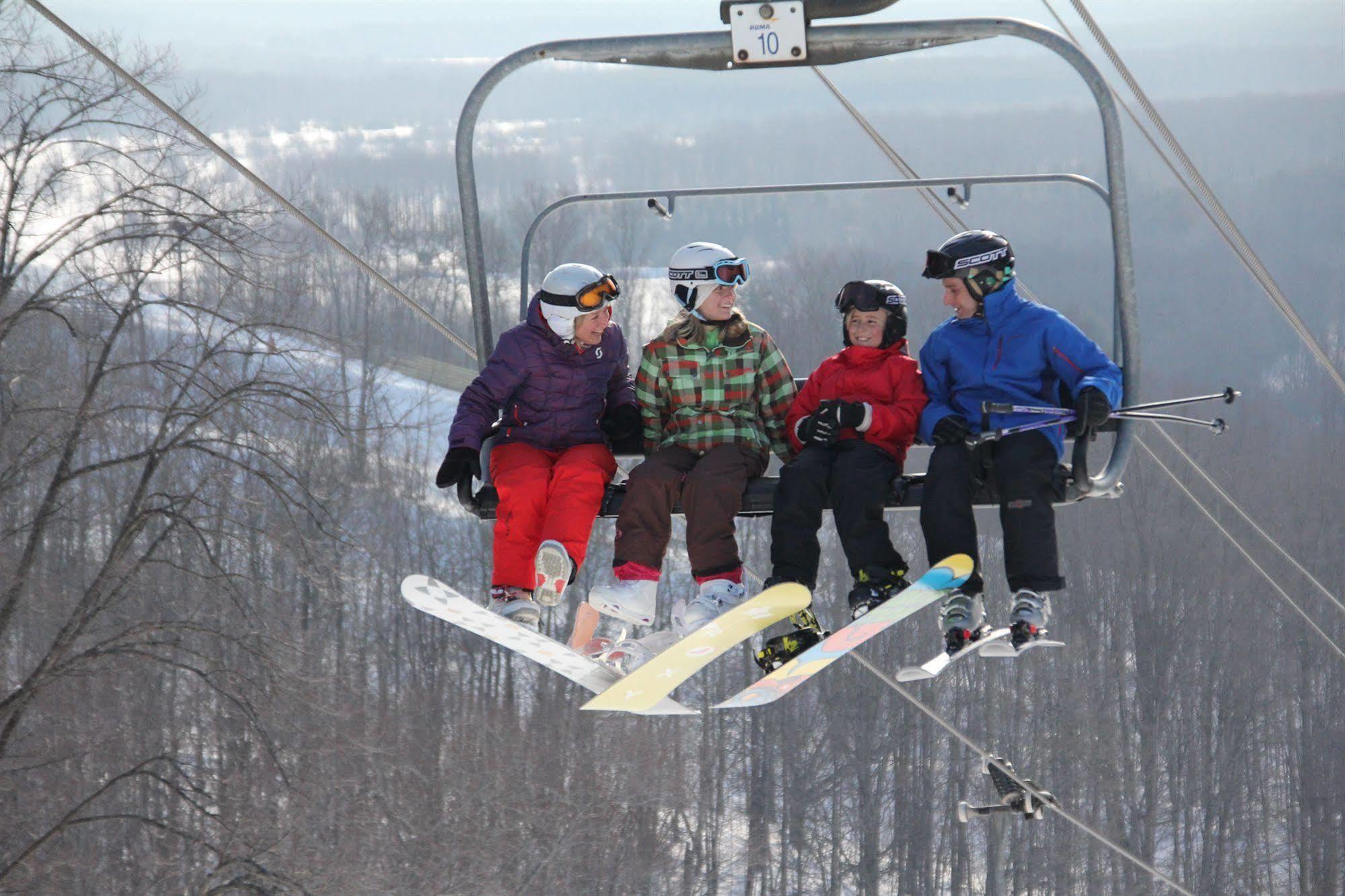 Crystal Mountain Resort 3*